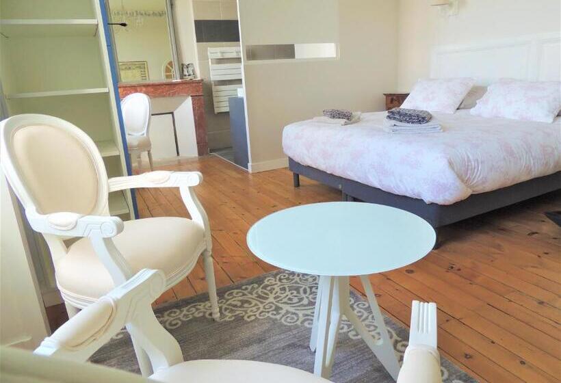 패밀리 스위트, Domaine Du Plessis Grimaud