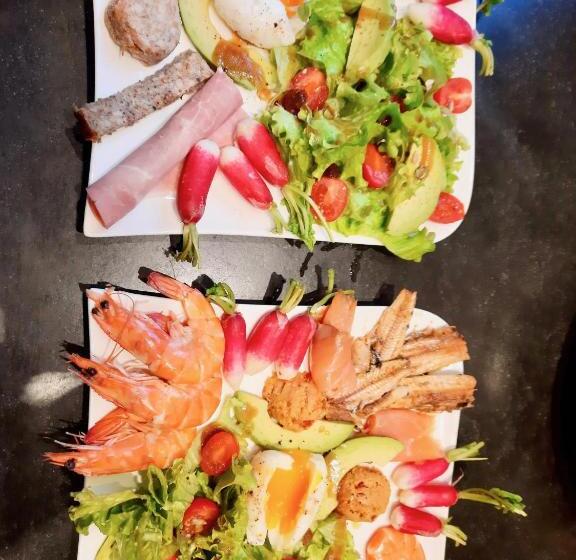 패밀리 룸, Domaine Du Plessis Grimaud