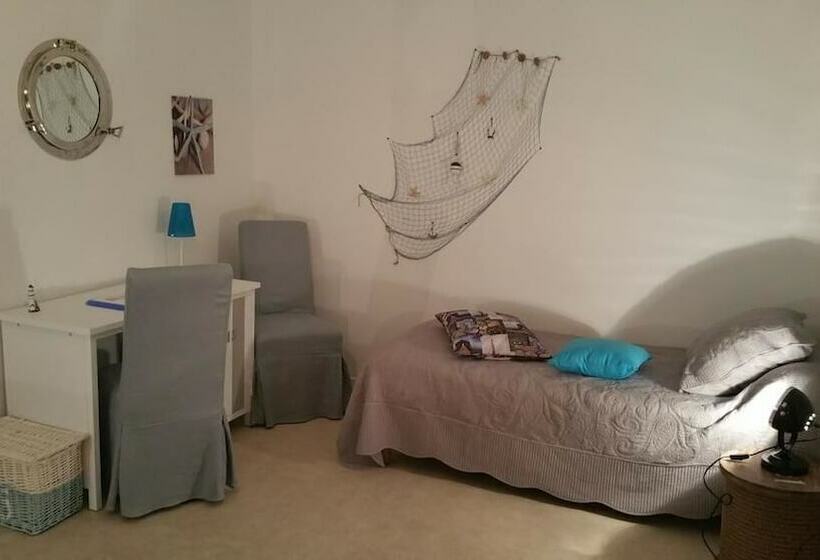 ファミリールーム, Le Couvent De Nauviale