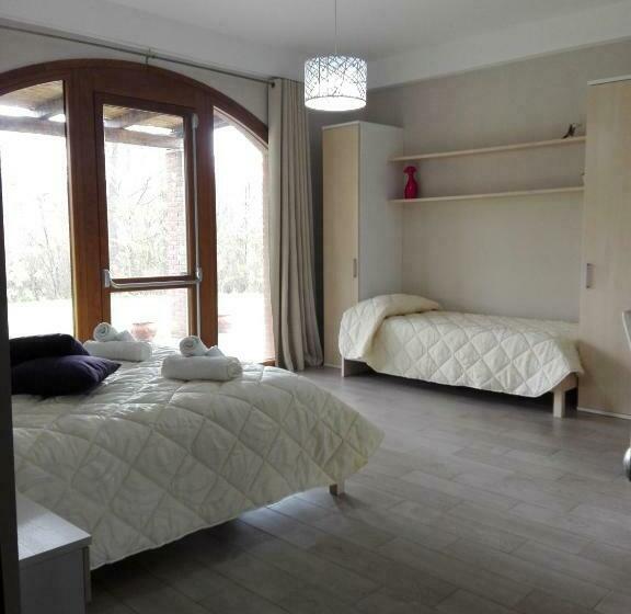 غرفة عائلية مطلّة علي الحديقة, La Dolce Mela