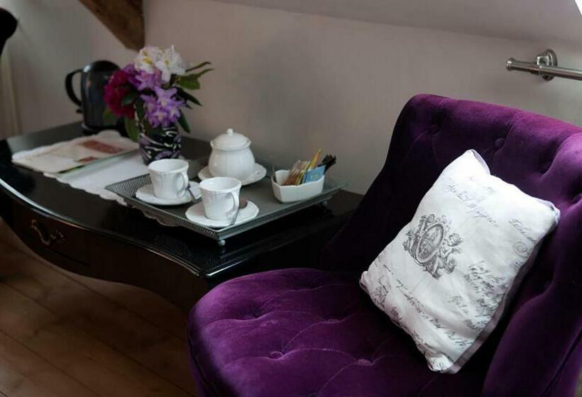 חדר סטנדרט עם מיטת קינג, Les Goubelins