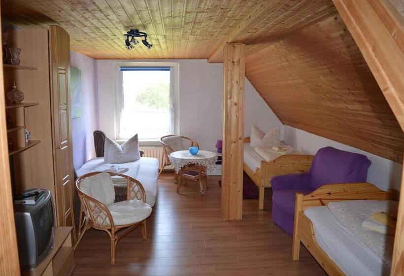 غرفة قياسية, Gaststätte Zum Fährmann