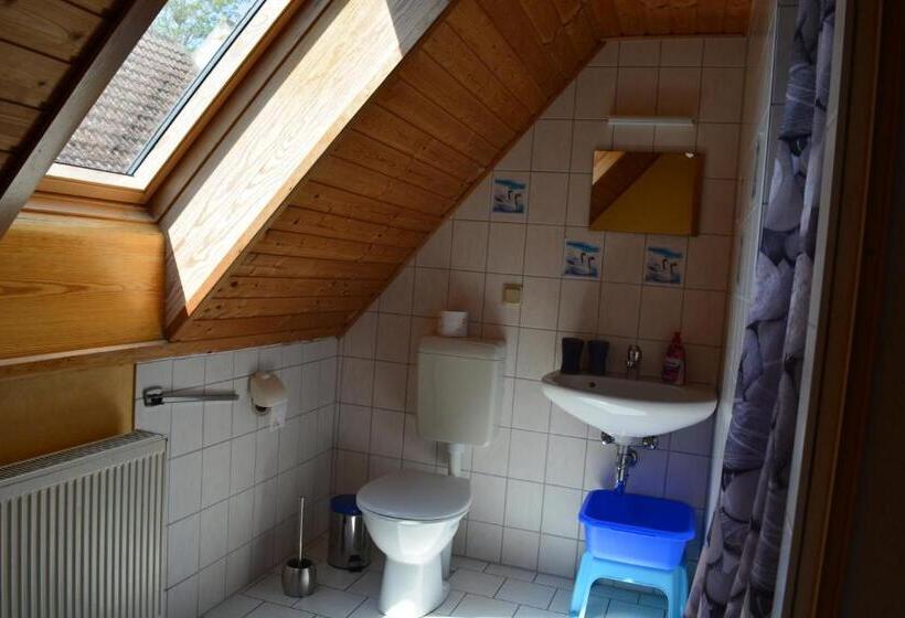 غرفة قياسية, Gaststätte Zum Fährmann