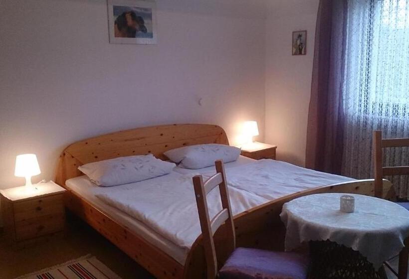 Номер Стандарт, Gästehaus Burgwald Trekking