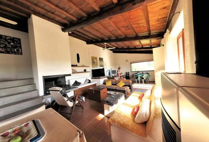 Basic-huone, Poggiolindo B&b