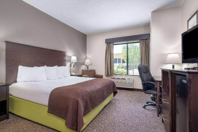 اتاق استاندارد با تخت بزرگ, Americinn By Wyndham Rochester