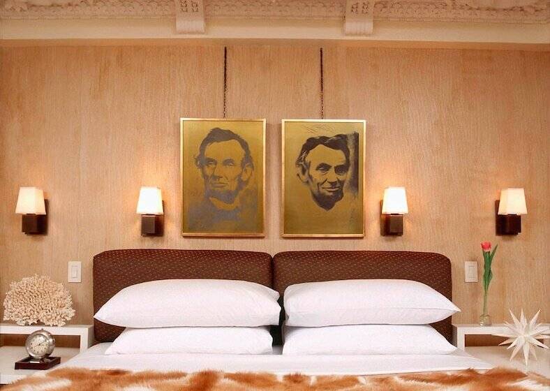 复式房间, City Club