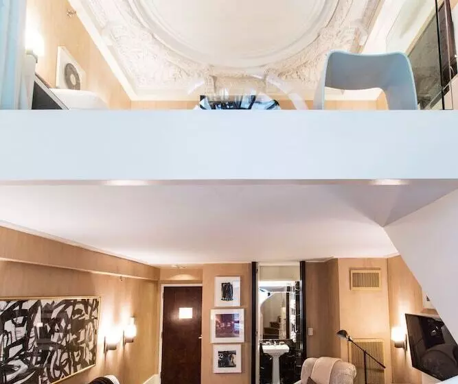 Duplex-huone, City Club