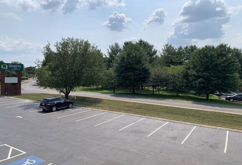 스탠다드 룸 더블 침대 2개, Quality Inn Gallatinnashville Metro