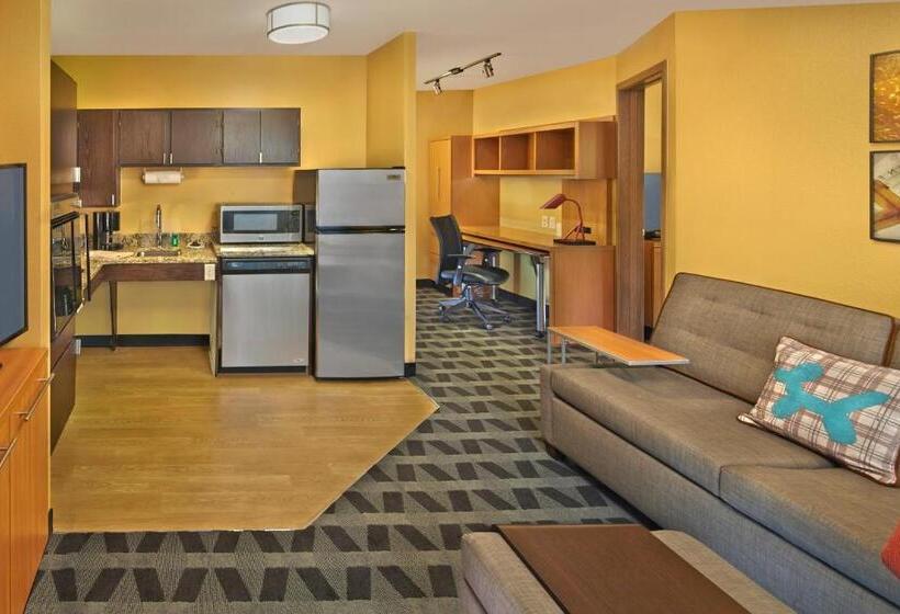 جناح, Residences At Tewksbury