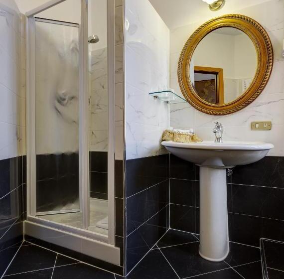 חדר סטנדרט לשלושה, Residenza In Farnese