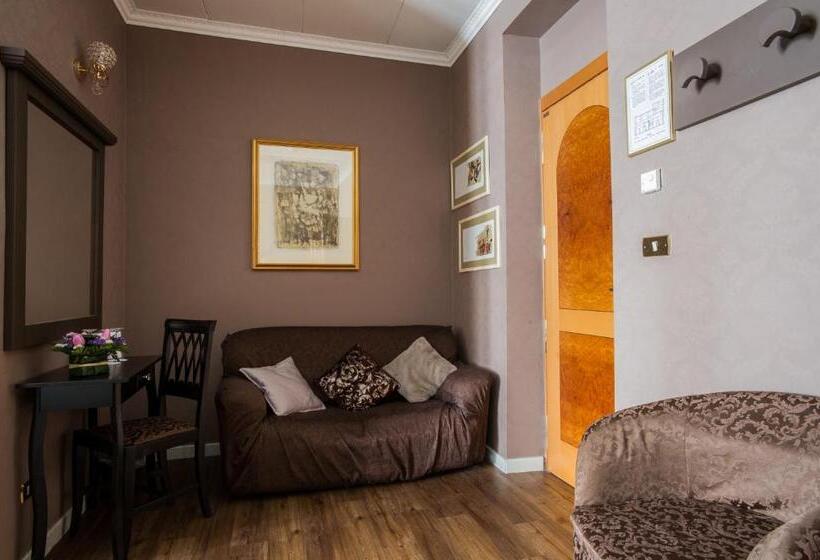 חדר סטנדרט לשלושה, Residenza In Farnese