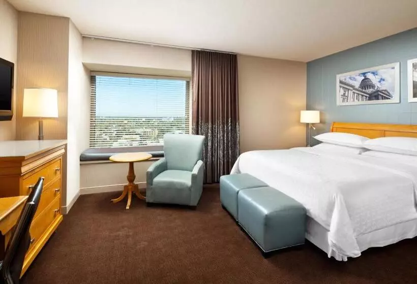 اتاق استاندارد در طبقه همکف, Sheraton Grand Sacramento