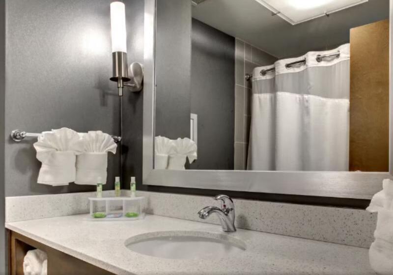 Номер Клуб, Sheraton Grand Sacramento