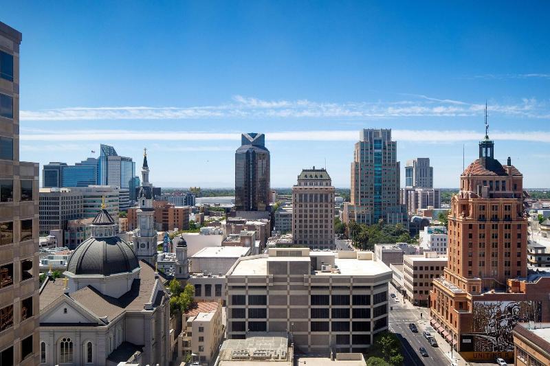 Стандартный Номер Кровать Кинг, Sheraton Grand Sacramento