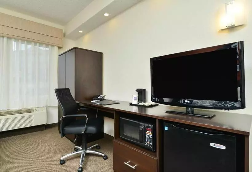キングサイズベッドのスタンダードルーム, Sleep Inn & Suites At Concord Mills