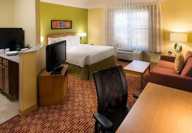 クイーンベッドのスタンダードスタジオ, Sonesta Simply Suites Detroit Novi