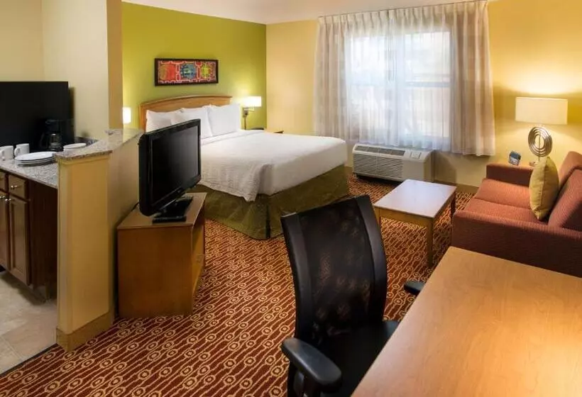 スタンダードスタジオ, Sonesta Simply Suites Detroit Novi