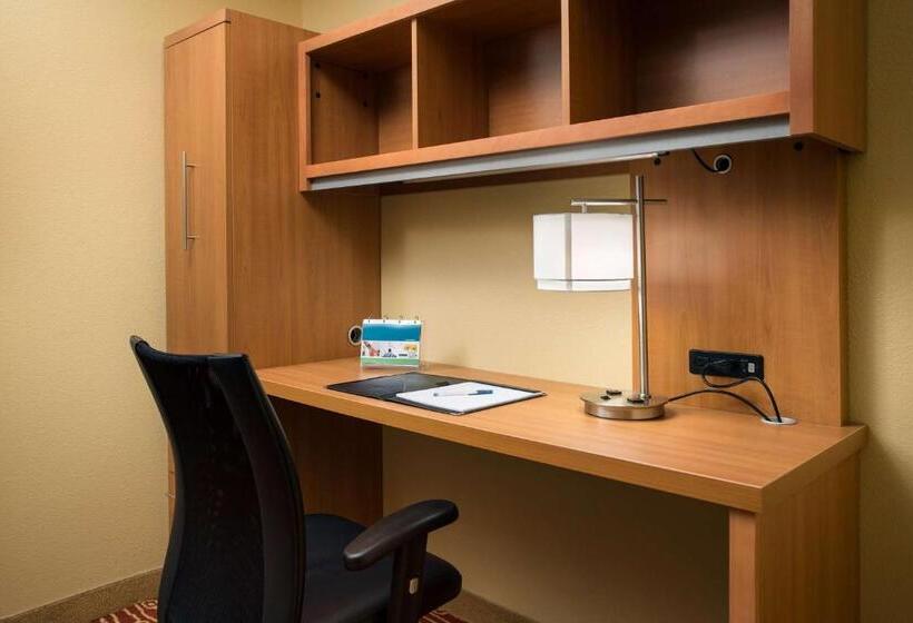 إستوديو قياسى سرير ملكى, Sonesta Simply Suites Detroit Novi