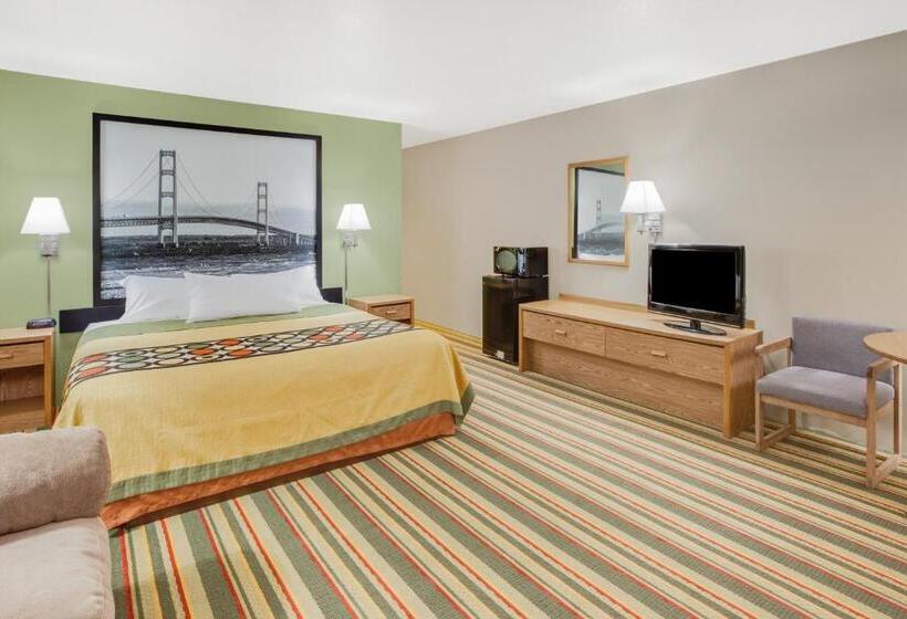 Люкс Deluxe Кровать Кинг, Super 8 By Wyndham Grayling