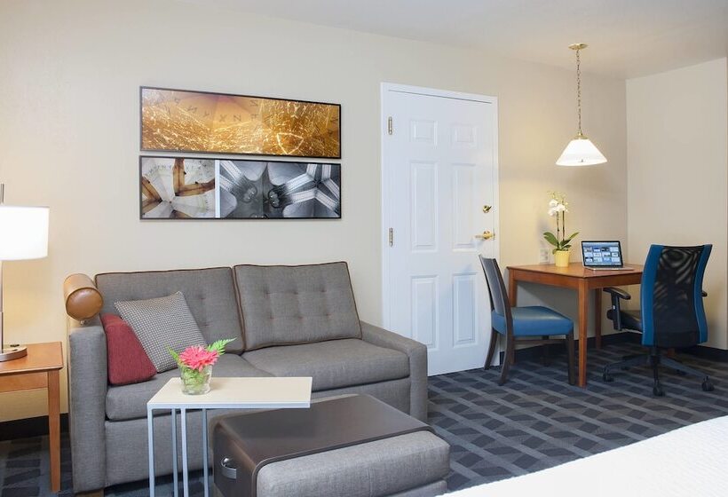 סוויטת 2 חדרי שינה, Towneplace Suites By Marriott Indianapolis   Keystone