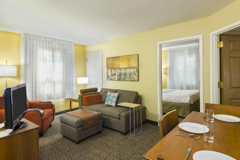 스위트, Towneplace Suites Mobile