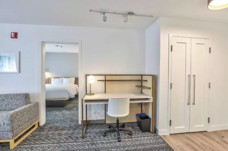 クイーンサイズベッドのスイートルーム, Towneplace Suites Tallahassee North/capital Circle
