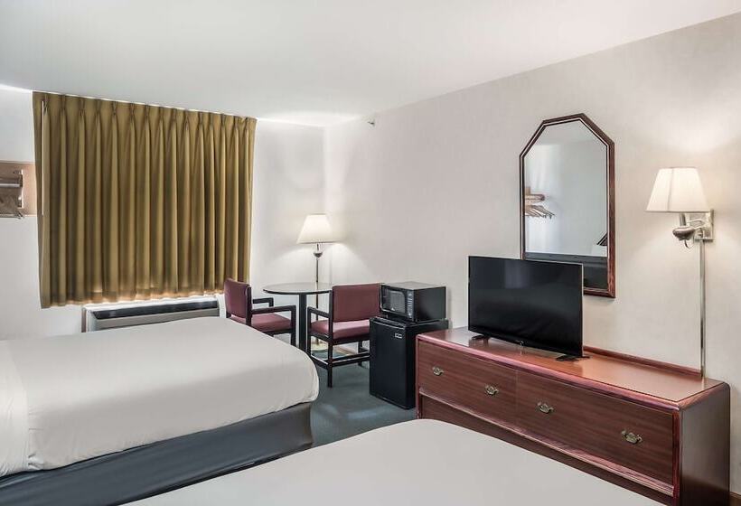 带2个双人床的标准工作室, Americas Best Value Inn Wenona