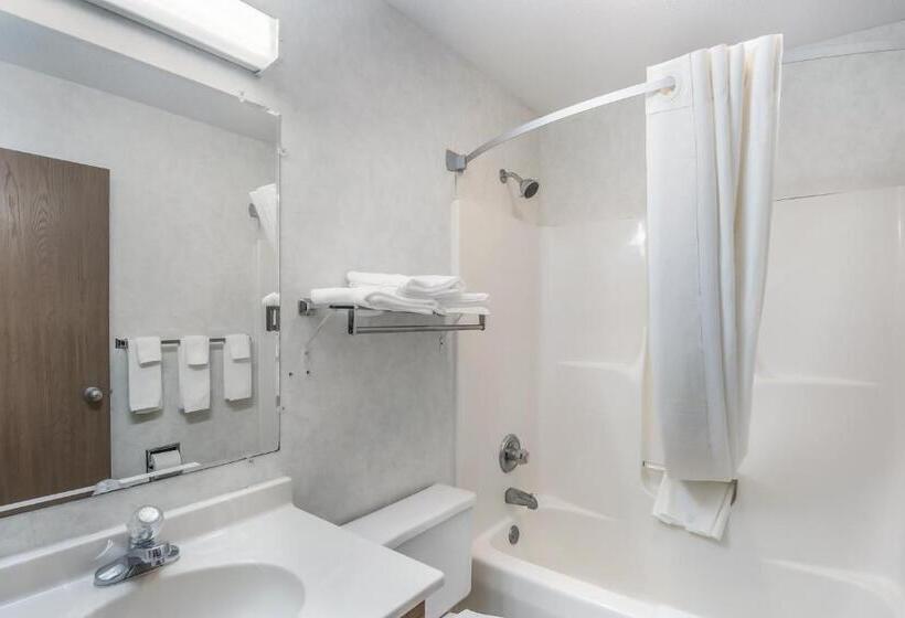 غرفه قياسيه سريرين مزدوجين, Americas Best Value Inn Wenona