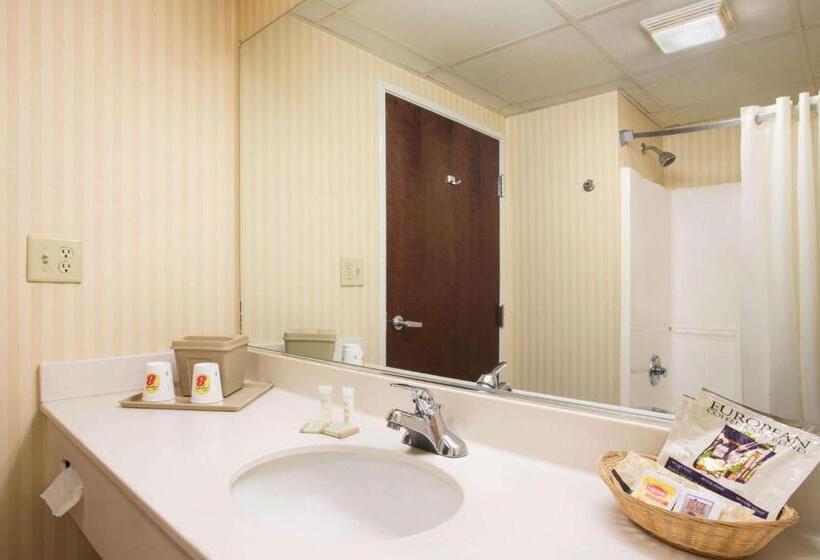 スタンダードルーム, Super 8 By Wyndham Grayville