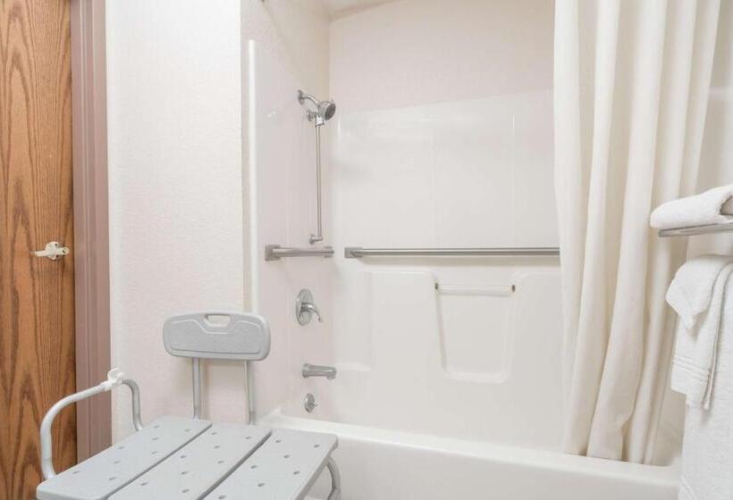 Номер Стандарт Адаптированный для Инвалидов, Super 8 By Wyndham Sheldon