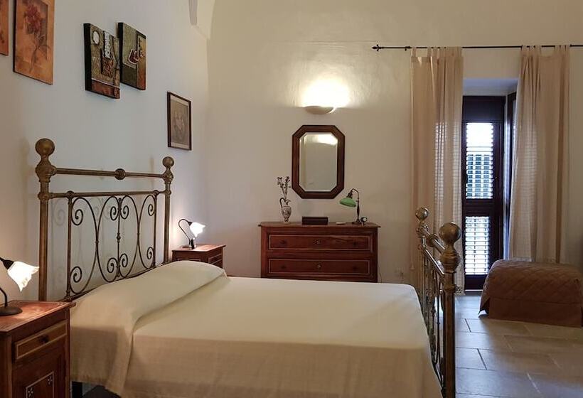 Klasik 4 kişilik Oda, B&b Le Due Corti