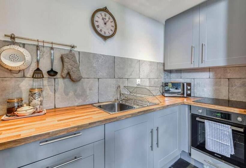 غرفة قياسية مطلّة علي الحديقة, La Calade