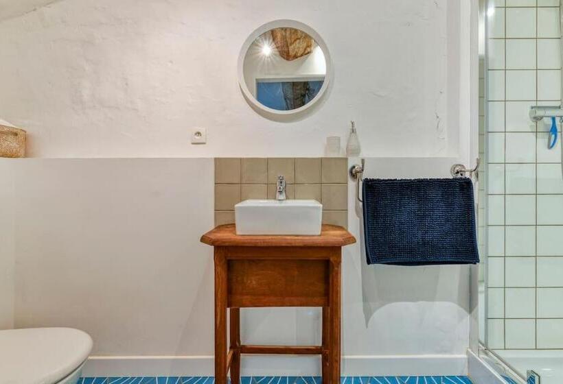 غرفة قياسية مطلّة علي الحديقة, La Calade