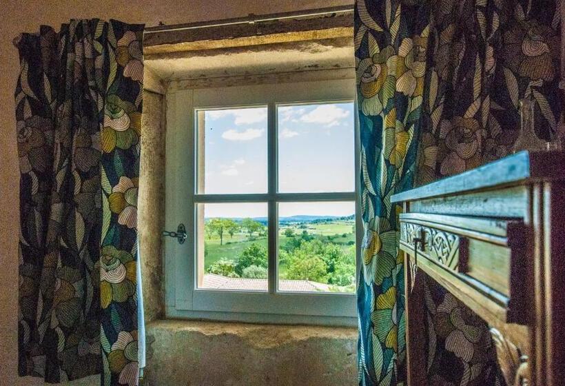 غرفة قياسية مطلّة علي الحديقة, La Calade