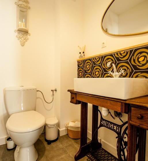 غرفة سوبيريور, La Calade