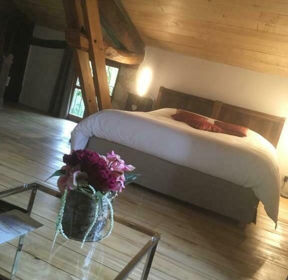 Стандартный Номер Кровать Кинг, Le Clos Pastel