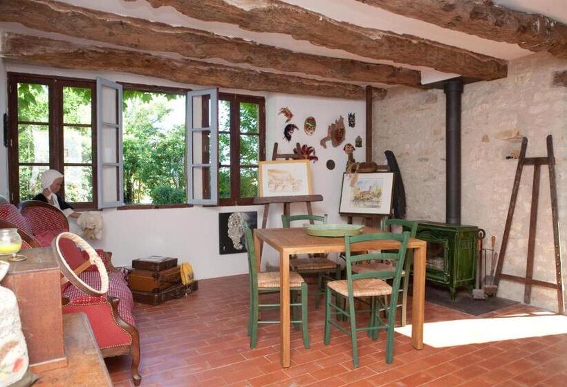 Номер Стандарт Вид на Сад, Le Clos Pastel