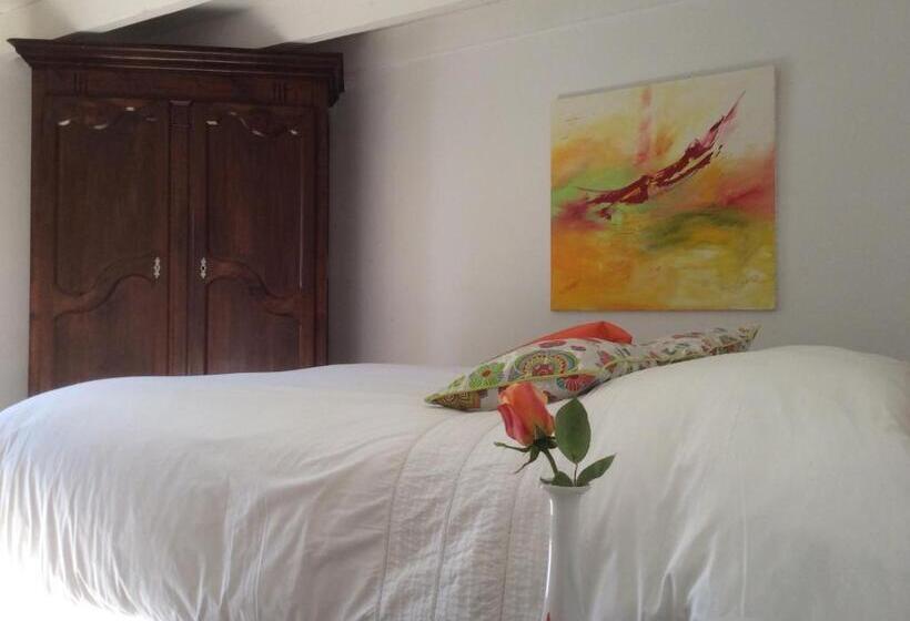 Номер Стандарт Вид на Сад, Le Clos Pastel