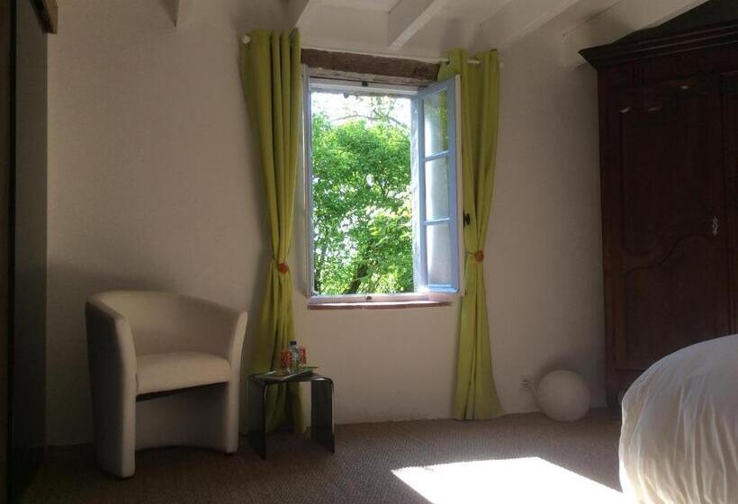 Номер Стандарт Вид на Сад, Le Clos Pastel