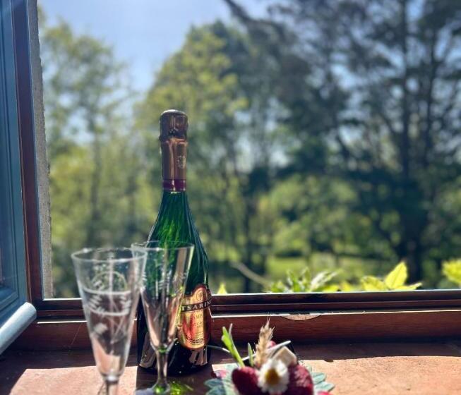 Стандартный Номер Кровать Кинг, Le Clos Pastel