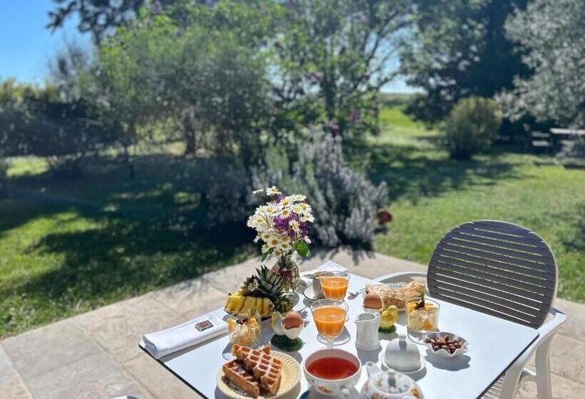 Стандартный Номер Кровать Кинг, Le Clos Pastel