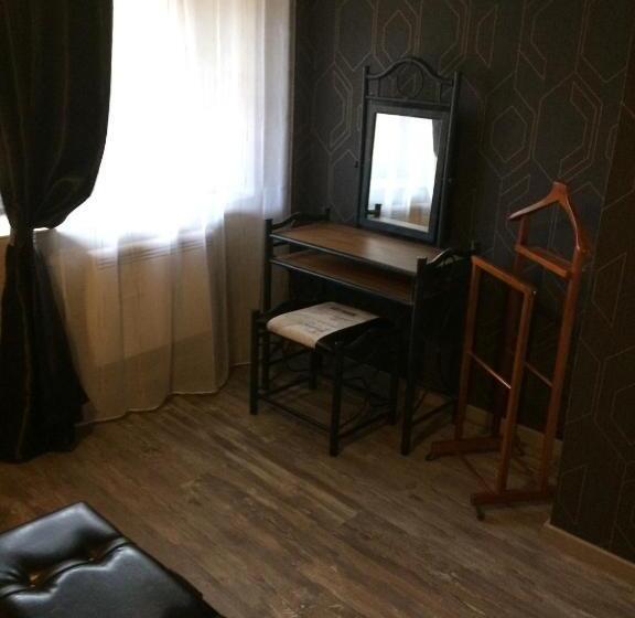 バス共有のスタンダードルーム, Chambres D Hôtes Les Vergers De Louise