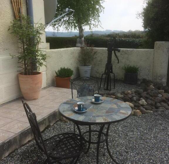 חדר סטנדרט טריפל חדר רחצה חיצוני, Michouat Chambre D Hotes