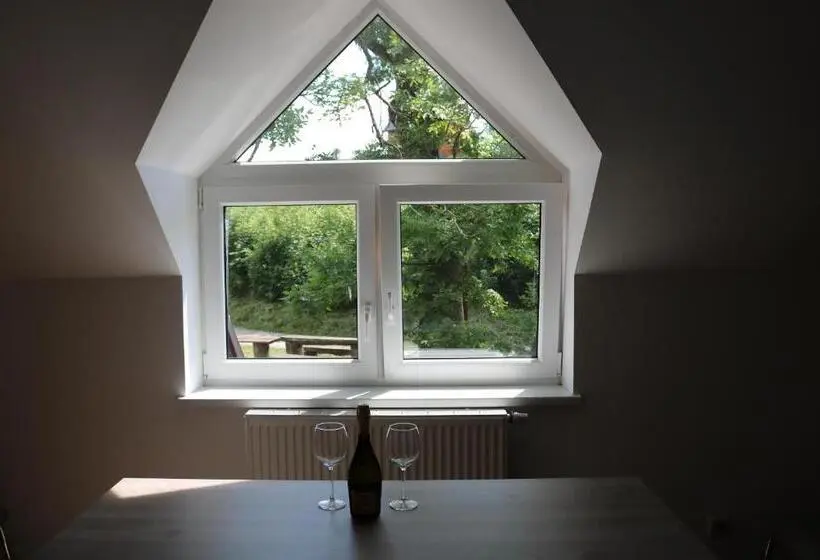 スタンダードスタジオ, Apartmány Divoký Anděl