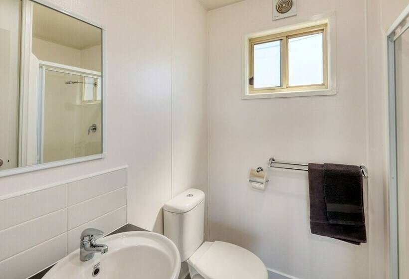 إستوديو قياسى, Lake Boga Caravan Park