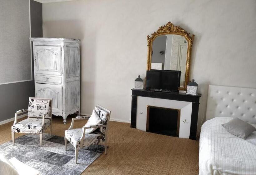 Семейный Номер Вид на Сад, Manoir Le Mingreaud Chambres D Hôtes