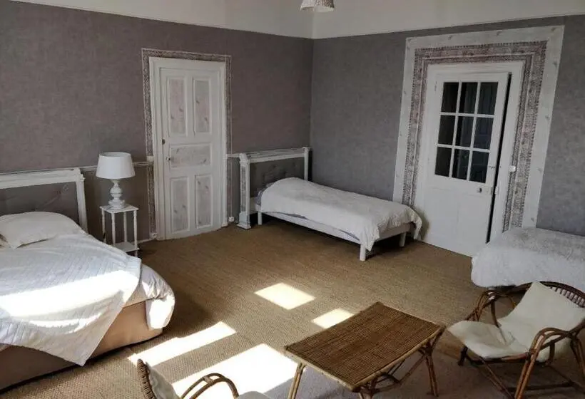 ファミリールーム, Manoir Le Mingreaud Chambres D Hôtes