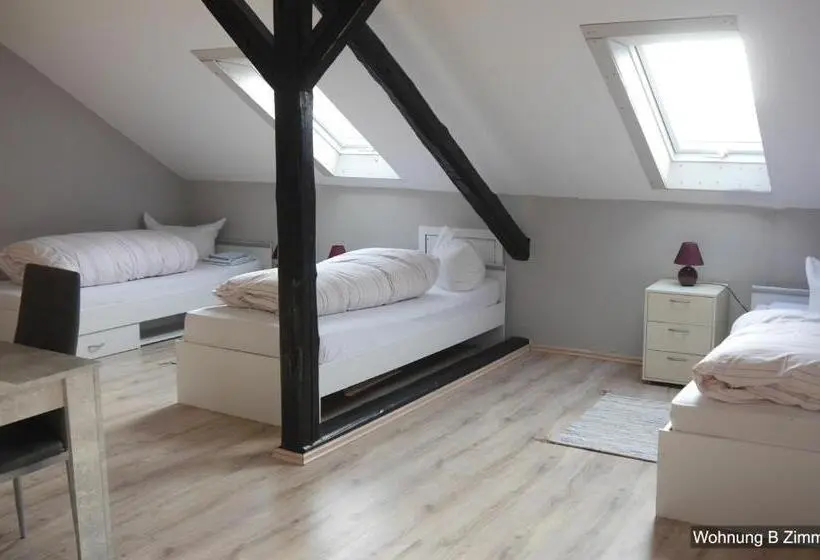 庭の見える１ベッドルームアパートメント, Gästehaus Zimmer Frei