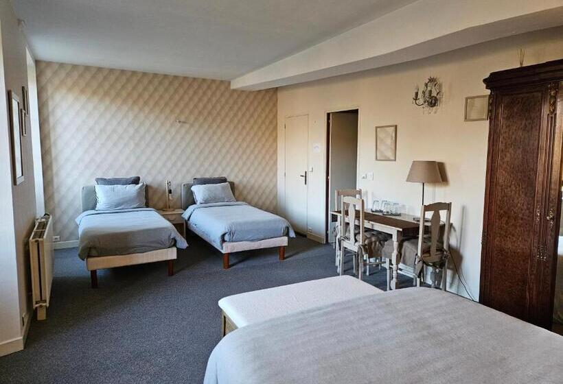Семейный Номер, La Garde Ducale